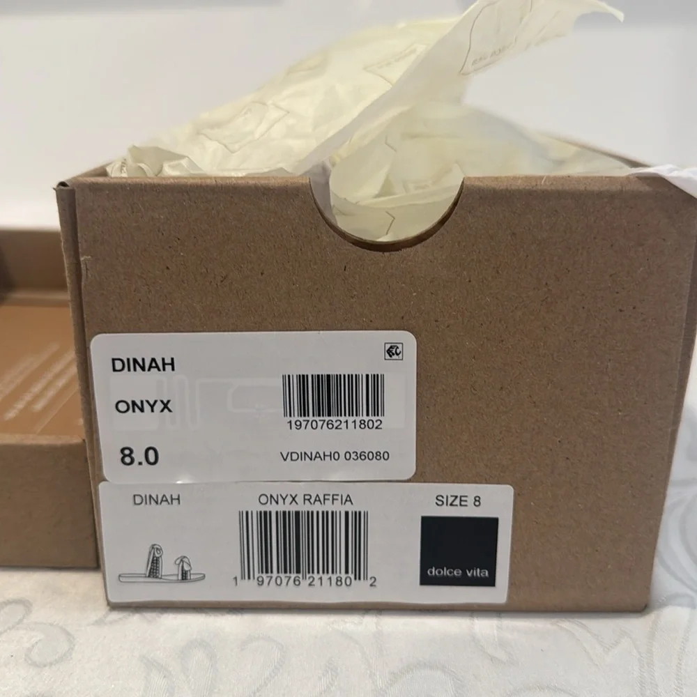 dolce vita Dinah Raffia Sandal. Ladies 8.
